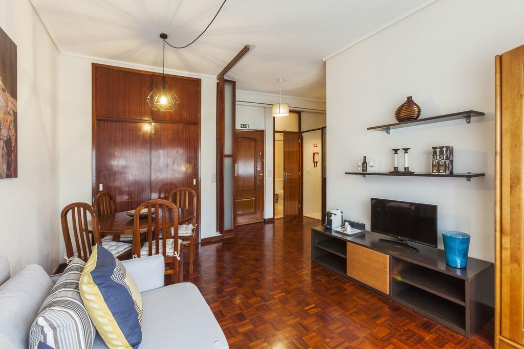 Apartment Camoes Deluxe ปอร์โต ภายนอก รูปภาพ